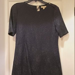 Burberry short sleeve lace dress